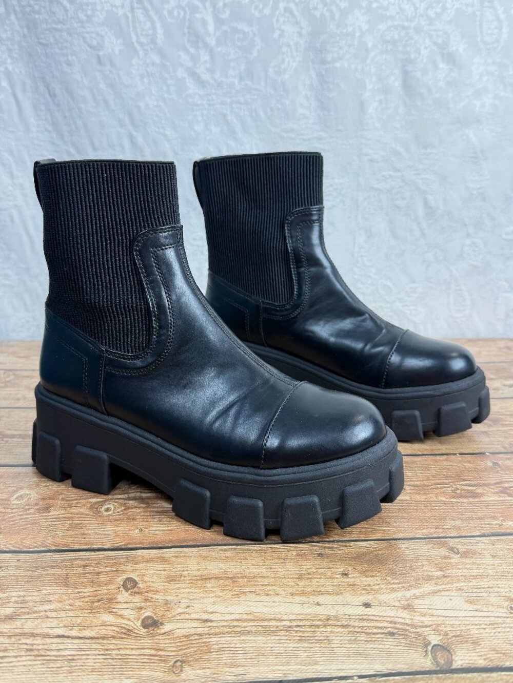 Circus by Sam Edelman Women’s 6 Black Lug Sole Ankle Boots Chunky Platform Y2K